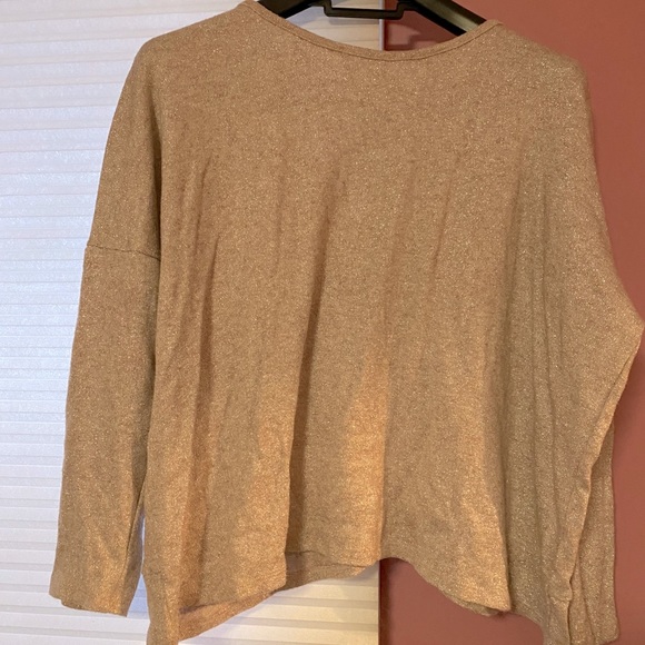 Holiday sweater - Picture 1 of 2